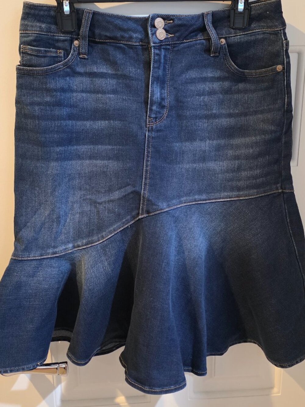 Denim ruffle skirt